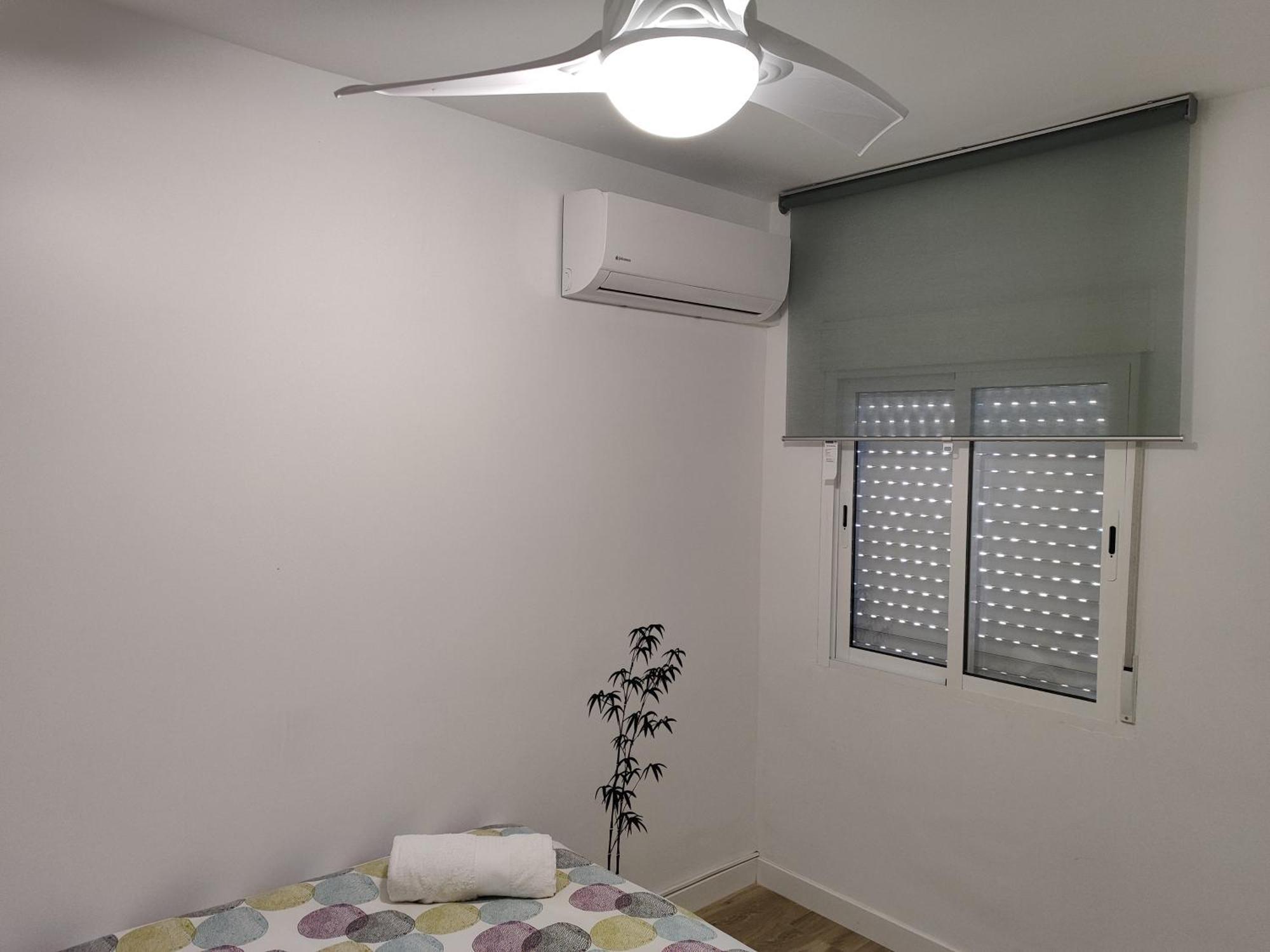 Apartament 300 Metros De La Playa Malaga