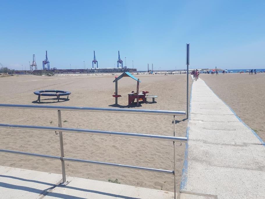 300 Metros De La Playa Apartament *