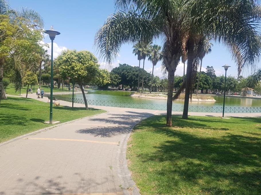 300 Metros De La Playa